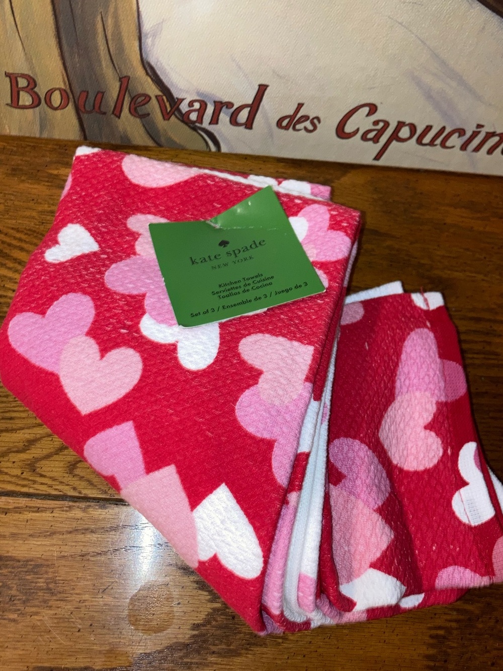 Kate Spade Kitchen Towels 3 - Hearts- Red, White & Pink - NWT - Picture 2 of 3